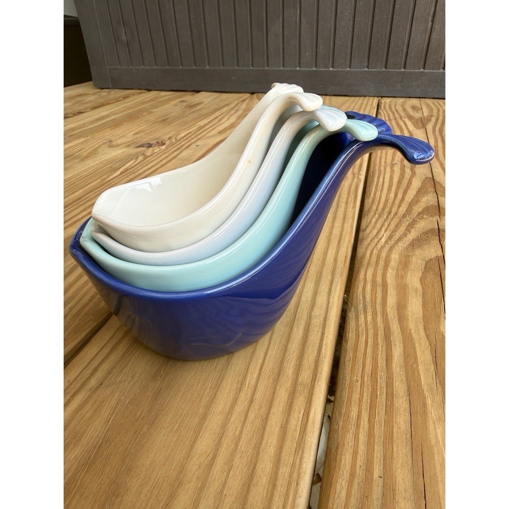 Set 4 Stoneware Blue Whale Stackable Nesting Measuring Cups Nautical 1-1/4 Cup